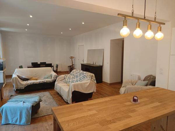 DEMEURE DE CHARME DANS UN CADRE BOCCOLIQUE