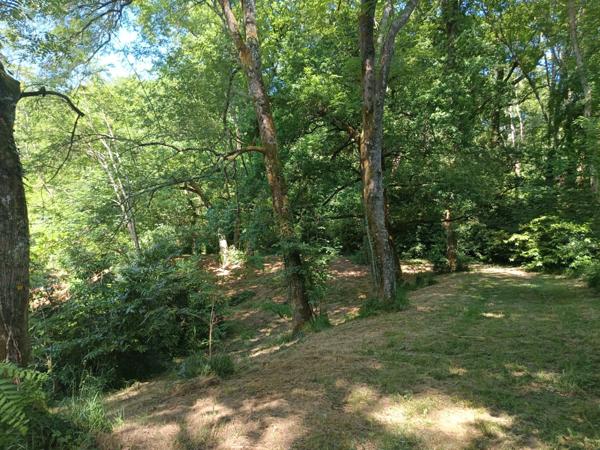 DEMEURE DE CHARME DANS UN CADRE BOCCOLIQUE