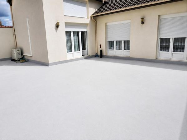 Maison spacieuse et lumineuse + Atelier 200m2