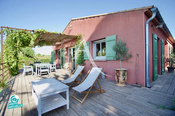 LATTES / MAURIN - MAISON INDÉPENDANTE - T5 DE 138 M² - TERRAIN 10 000 M² - PISCINE - CALME ABSOLU - VIGNES - SOUS-SOL INTÉGRAL