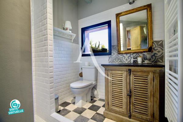 LATTES / MAURIN - MAISON INDÉPENDANTE - T5 DE 138 M² - TERRAIN 10 000 M² - PISCINE - CALME ABSOLU - VIGNES - SOUS-SOL INTÉGRAL