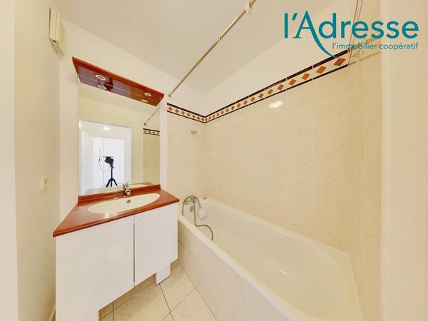 Appartement NOISY LE GRAND - 2 pièces - 48.26 m2