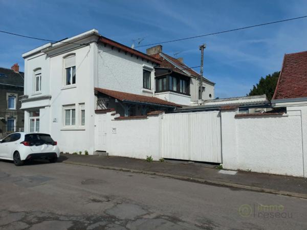Maison à HAUTMONT (59330)