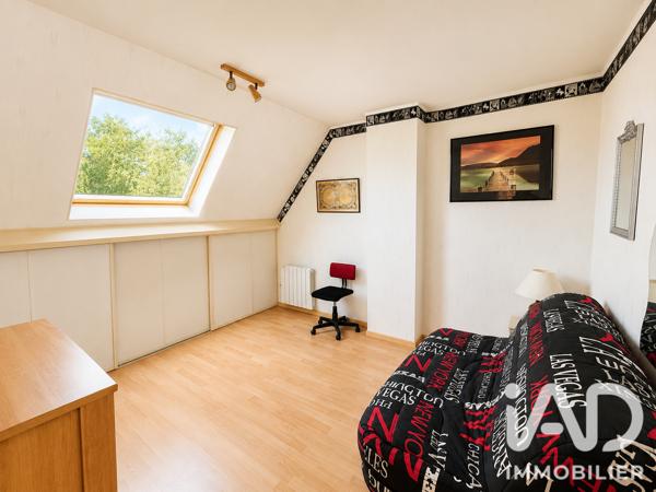Maison à vendre 7 pièces 159,17 m² Sainte-Geneviève-des-Bois