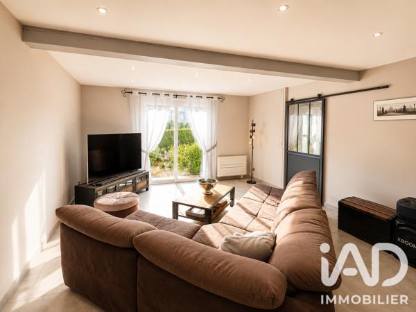 Maison à vendre 7 pièces 159,17 m² Sainte-Geneviève-des-Bois