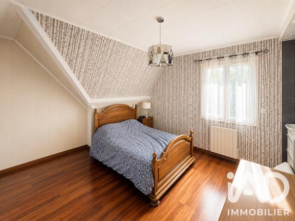 Maison à vendre 7 pièces 159,17 m² Sainte-Geneviève-des-Bois
