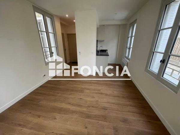Location Studio 24.1 m² - 4, 4b, 8 RUE PAILLOT DE MONTABERT Troyes 10000