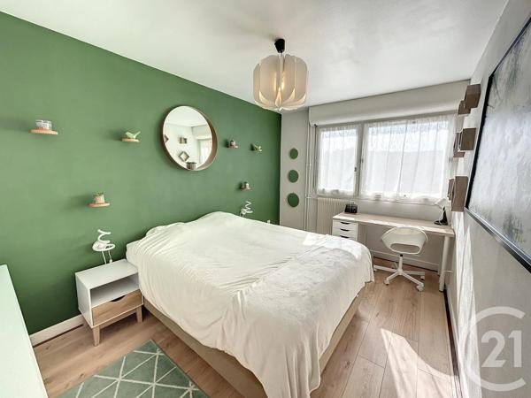Appartement F2 à vendre  2 pièces - 30 m 2   BELFORT  - 90