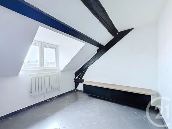 Appartement F2 à vendre  2 pièces - 30 m 2   BELFORT  - 90