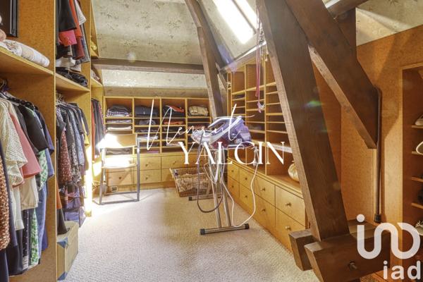 Maison à vendre 8 pièces 233 m² Saint-Brice-sous-Forêt