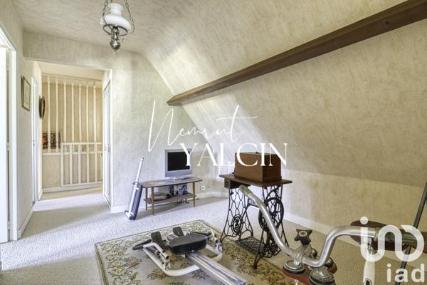 Maison à vendre 8 pièces 233 m² Saint-Brice-sous-Forêt