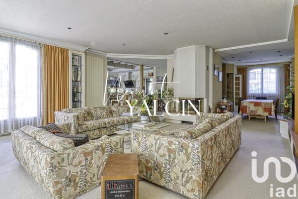 Maison à vendre 8 pièces 233 m² Saint-Brice-sous-Forêt