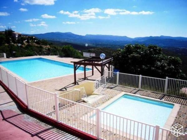 Le Castellet (83330) Maison T3/4 , 68 m2, Le Castellet