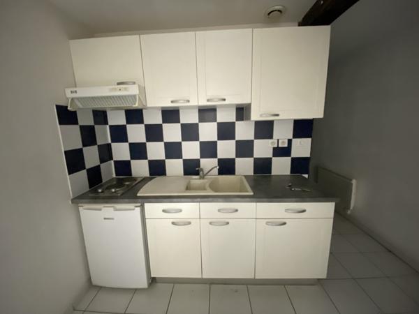 Appartement à vendre 83 960 € Saint-Denis-de-Pile 3 p 52 m² DPE D