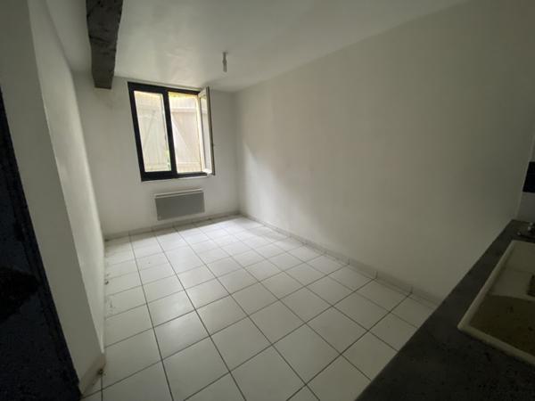 Appartement à vendre 83 960 € Saint-Denis-de-Pile 3 p 52 m² DPE D