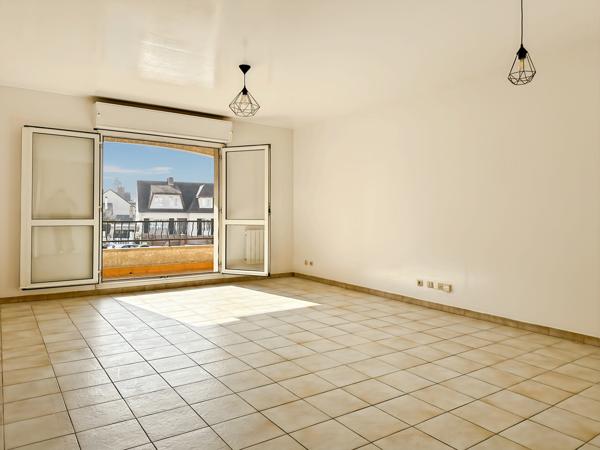 Appartement 1 pièce - 45 m² Exclusivité efficity