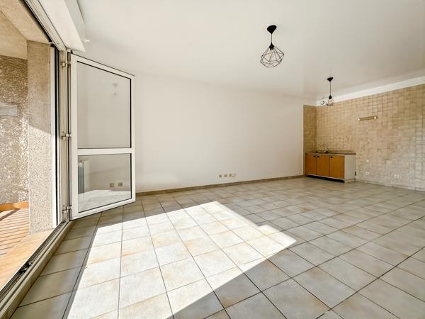 Appartement 1 pièce - 45 m² Exclusivité efficity