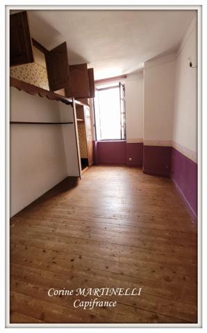 A vendre maison + studio