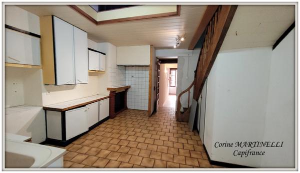 A vendre maison + studio