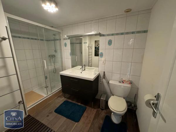 Appartement à louer 2 pièces 49.72m² Challex (01630)