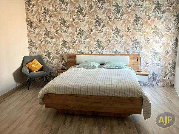 Appartement à louer Libourne : 2 pièces, 50m² avec 1 chambre(s) à 760€ - AJP Immobilier Libourne