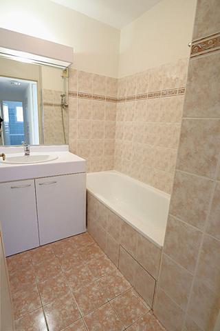 Vente Appartement82,56 m² - 4 Pièces - ST RAPHAEL (83700)