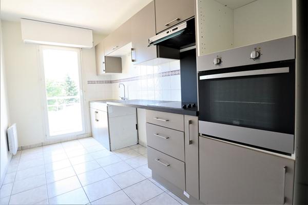 Vente Appartement82,56 m² - 4 Pièces - ST RAPHAEL (83700)