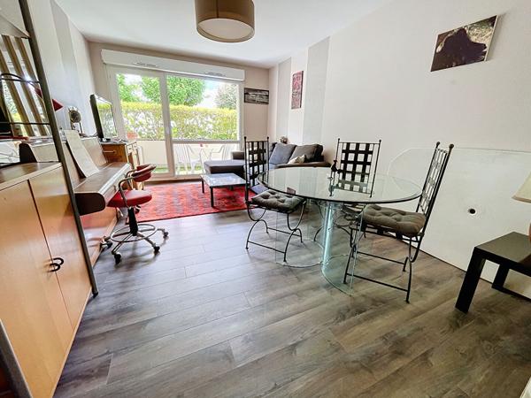 A vendre Appartement de 3 pièces de 55 m2 à Plaisir - Quartier des Sablons