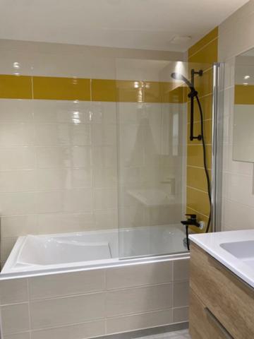 Propriete à vendre 7 pièces SOREZE (81)