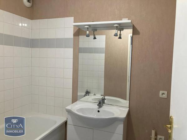 Appartement à louer 3 pièces 60m²