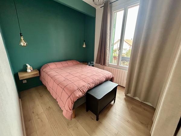 Appartement Acheres 2 pièce(s) 26 m2 127 000 € **  - Référence  9376