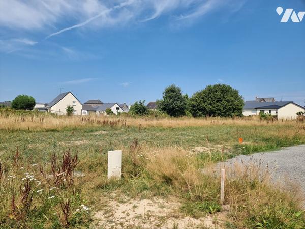 Terrain à bâtir de 447 m²  Ducey-les-Chéris