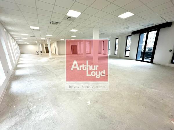 A louer bureaux 426m² divisibles - Quartier Gare Troyes