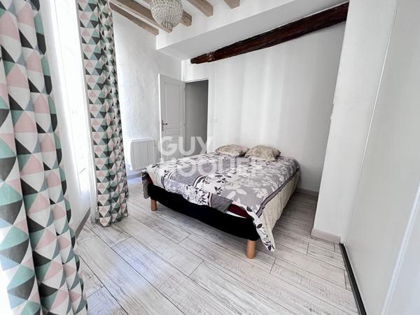 Découvrez ce charmant T2 avec terrasse en plein coeur de La Rochelle !