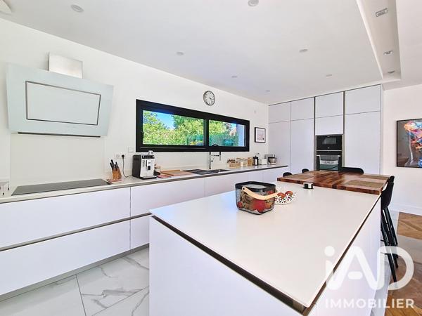 Maison (prestige) à vendre 8 pièces 262 m² Saint-Fargeau-Ponthierry