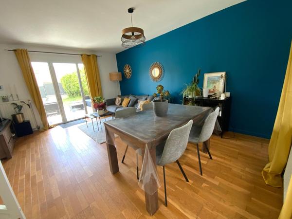 Maison edifiée sur un terrain 600m²