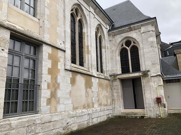 Location Bureaux à ROUEN au sein d'une Chapelle