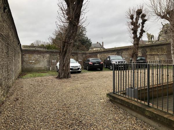 Location Bureaux à ROUEN au sein d'une Chapelle