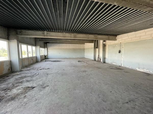 PLATEAU DE 200m² DE BUREAUX NEUFS A LOUER SUR CHATELLERAULT NORD