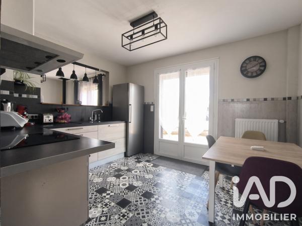 Maison à vendre 6 pièces 129 m² Naintré