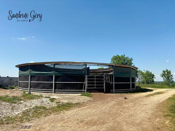 Ecurie proche du Gerco Senonnes