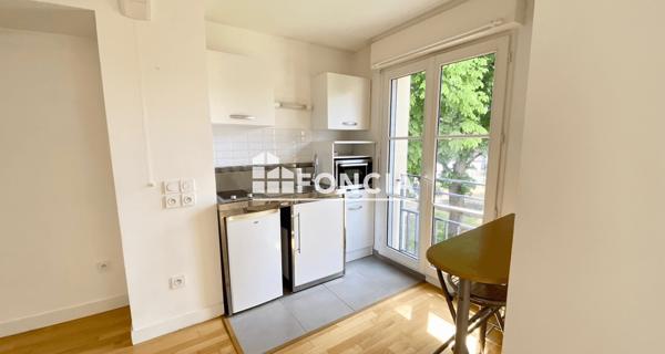 Location Studio 27.17 m² - Maisons-laffitte 78600