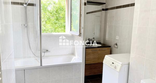 Location Studio 27.17 m² - Maisons-laffitte 78600