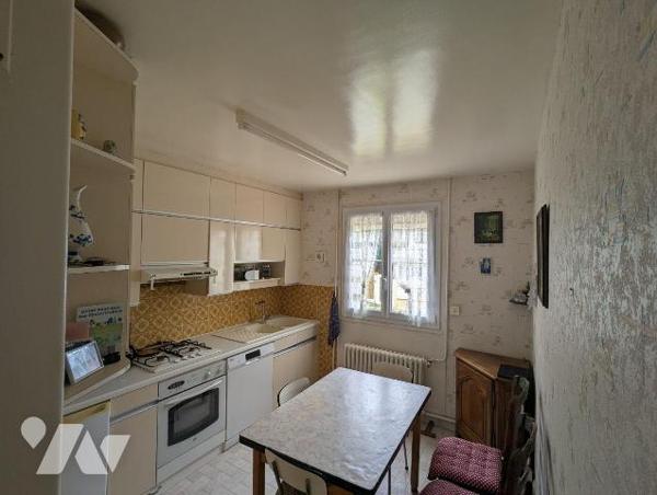 Maison à Vendre à Beauvais (60000).

Cette maison de 77 m² environ est située sur un terrain ...