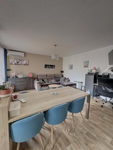 Appartement
                                                                                                                                                                                                                                                                                                                        2 pièce(s)                                                                                                                                                                                                          1 chambre(s)                                                                                                                                                                                                          45.33  m²