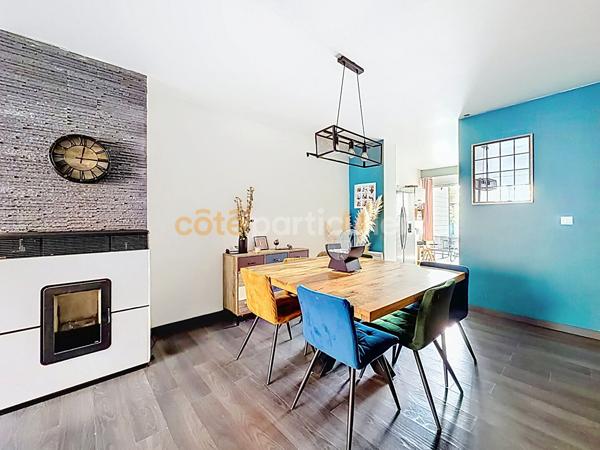 Vente
                Maison85 m² - 4 Pièces -
                    ARMENTIERES (59280)
