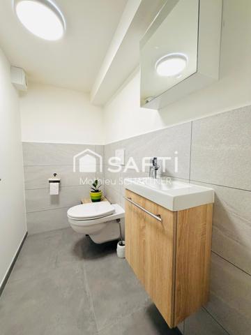 Maison - 7 pièces - 196m²