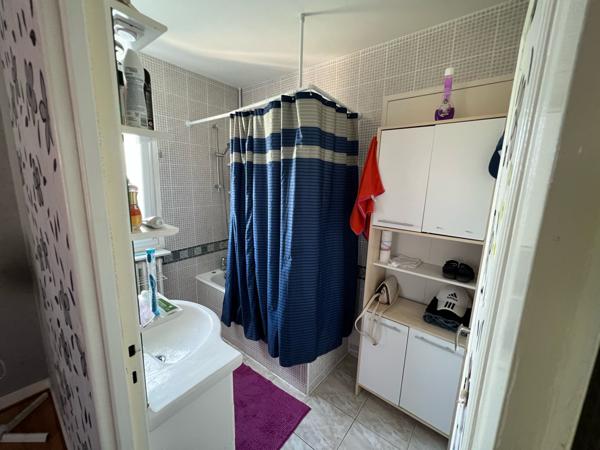 INVESTISSEMENT / MAISON LOUEE de 157m² habitables