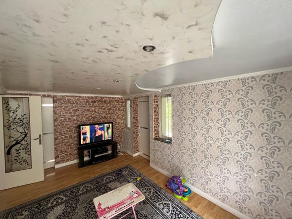 INVESTISSEMENT / MAISON LOUEE de 157m² habitables