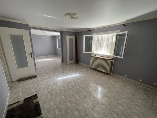 INVESTISSEMENT / MAISON LOUEE de 157m² habitables